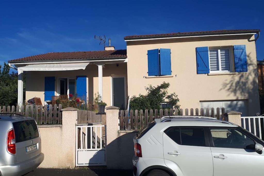 Maison 6 Personnes Billom Экстерьер фото